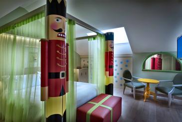 Château Monfort_Room detail